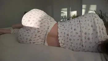 perfect-tits,close-up,busty,homemade,amateur