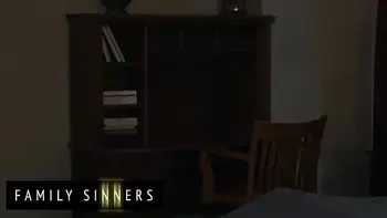 big-cock,side-fuck,moaning,spread-eagle,doggy