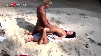 natural-tits,beach,passionate-sex,reverse-cowgirl,outdoor