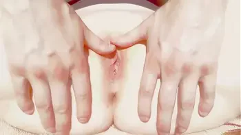 uncensored,fingers,pale-white-skin,amateur,panties