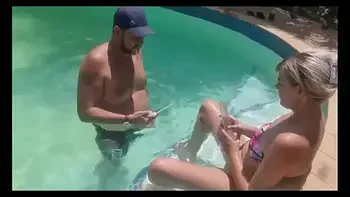 big-butt,outdoor,cock-rubbing,fingers,certified-kinky