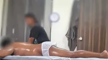 happyending,massage,handjob,spa