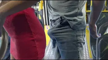 esfregar-pau,teen,teens-18,onibus,esfregar