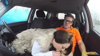 car-porn,round-ass,chav,curvy,blowjob