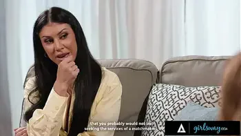 pussy-eating,petite-brunette,teen,reality,rough-scissoring