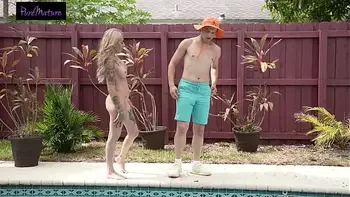 busty,missionary,riding,blonde,girl-enjoying-sex