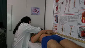 brunette,uncensored,gostosa,real-ass,slim-waist