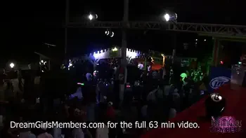 dreamgirls,party,public,club,flashing