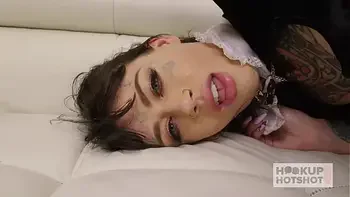 missionary,blue-eyes,pretty-pussy,beautiful-face,dating-game