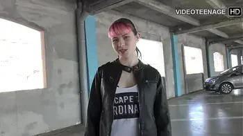 solo-girl,lingerie,france,european,young-woman