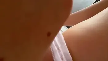 beefy-pussy-lips,amateur,small-pussy,wet-pussy,creamy-pussy