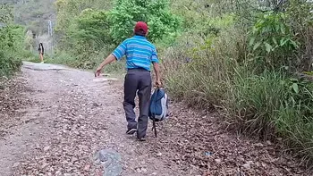 juicy-pussy,large-areolas,long-fingernails,mexico,pretty-face