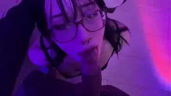 1-on-1,white-girl,costumes,cute,big-butt