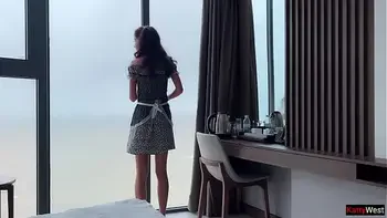 spoon-position,vaginal-creampies,homemade,rough-sex,beauty