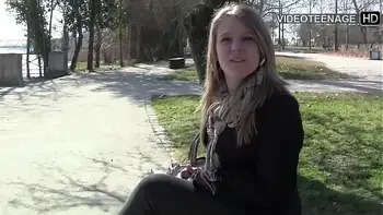 blowjob,france,amateur,lingerie,young-woman