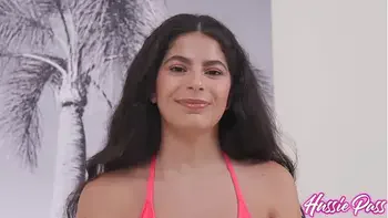 cunnilingus,small-height,riding,hairy-pussy,reverse-cowgirl