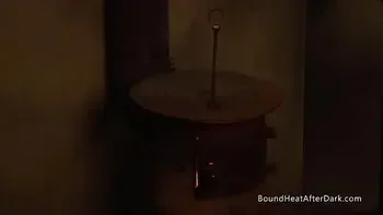 mistress,submissive,lesbian-slave,pussy-licking,bdsm