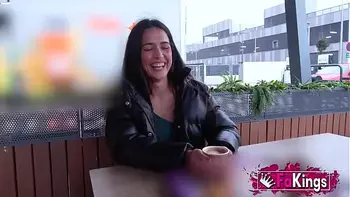 missionary,enthusiastic-sex,amateur,blowjob,big-pussy