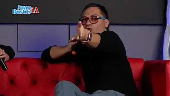 big-tits,amateur,average-size-tits,beautiful-face,big-butt