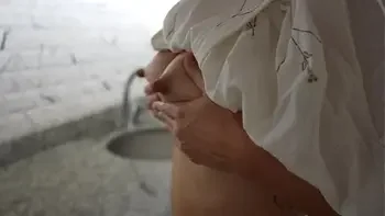 beast-milk,slim-waist,lactation,only-women,young-woman