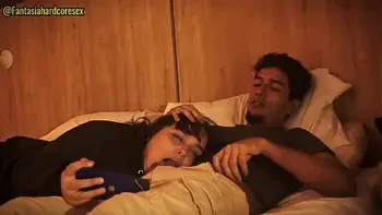 mamadas-caseras,gordibuenas,step-sis,watching-movie,porno-en-espanol