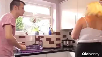 busty,1-on-1,huge-tits,pussy-fucking,curvy