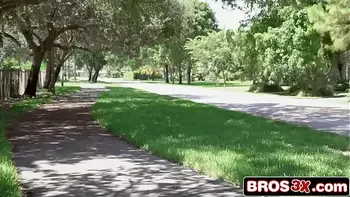 hardcore,hairy-pussy,latina,blowjob,brunette