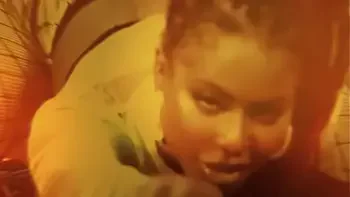 threesome,blowjob,squirt,kissing,hotel-room