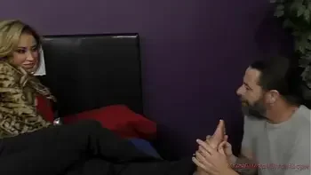 mean-world,femdom,meanbitches,slave,dominatrix