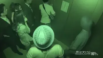 gangbang,munca,anime,big-tits,stuck-in-elevator