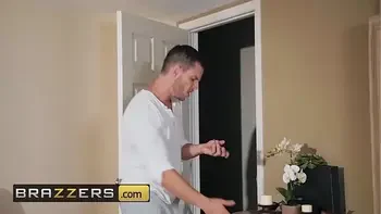 big-boobs,stepson,stepmom,big-tits,family