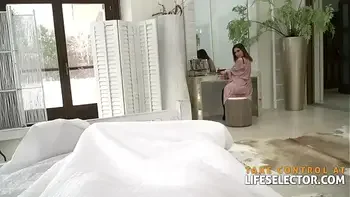 interactive,threesome,brunette,blowjob,cowgirl