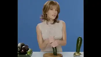 gillian,celebrities,masturbate,masturbation,mature