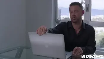 blowjob,missionary,spoon,reverse-cowgirl,doggystyle