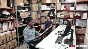 theif,extremely-gay,old-young,best-gay-porn,roleplay