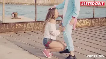 chicas-loca,sea-side,hairy-pussy,petite,lingerie