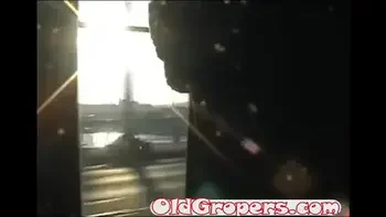 arrimones,bus-groping,big-tits,bus-gropers,dominno