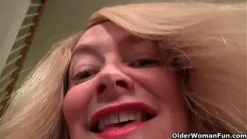 milf-pantyhose,american-milf,mature,mature-solo,mom-striptease