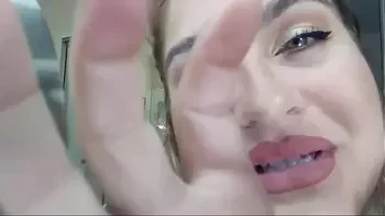 mom,mommy,tickle,talking,real