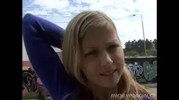 missionary,sucking,cumshot,outdoor,closeup