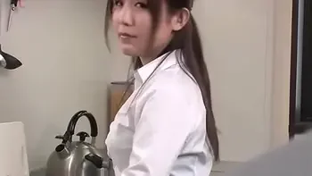 step-aunt,visit,step-sister-in-law,japanese,hot