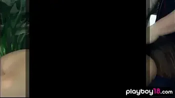 outdoor,massage,fingering,yoni,brunette