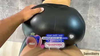 risky-sex,stockings,sexy,girl-enjoying-sex,ass-shaking