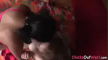 blonde,teen,lesbian,oral,australian