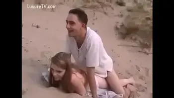 beach,amateur,facial,outdoor,oral