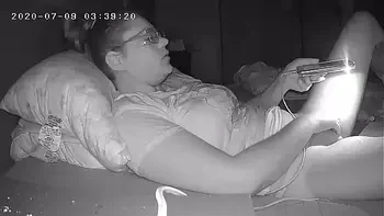 orgasm,hidden-cam,peeping,fingering,bisexual