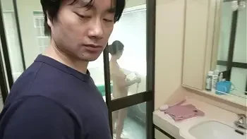 dick-sucking,mature-woman,big-boobs,japanese,handjob