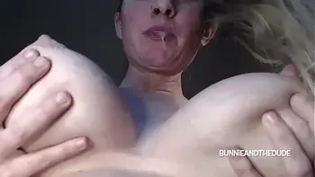 amateur,armpits,solo,natural-tits,milf