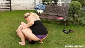 facesitting,big-natural,plus-size,old-young,bbw