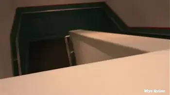 sucking-cock-in-public,cumshot,le-escupen-en-la-cara,jovencita-mamando-polla,corrida-en-la-boca-en-publico